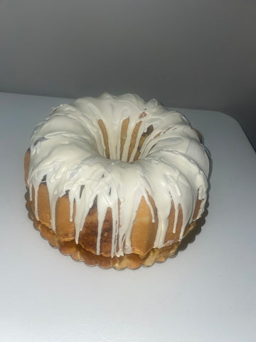 Cinnamon Roll Pound Cake