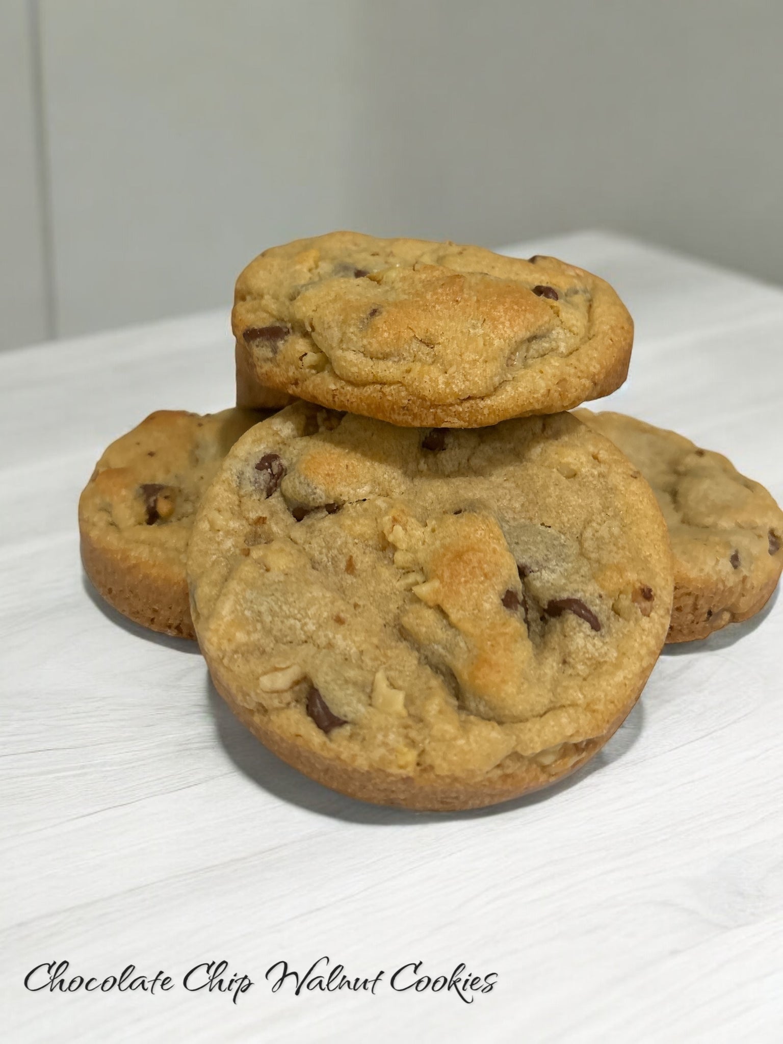 Chocolate Chip Walnut Cookie